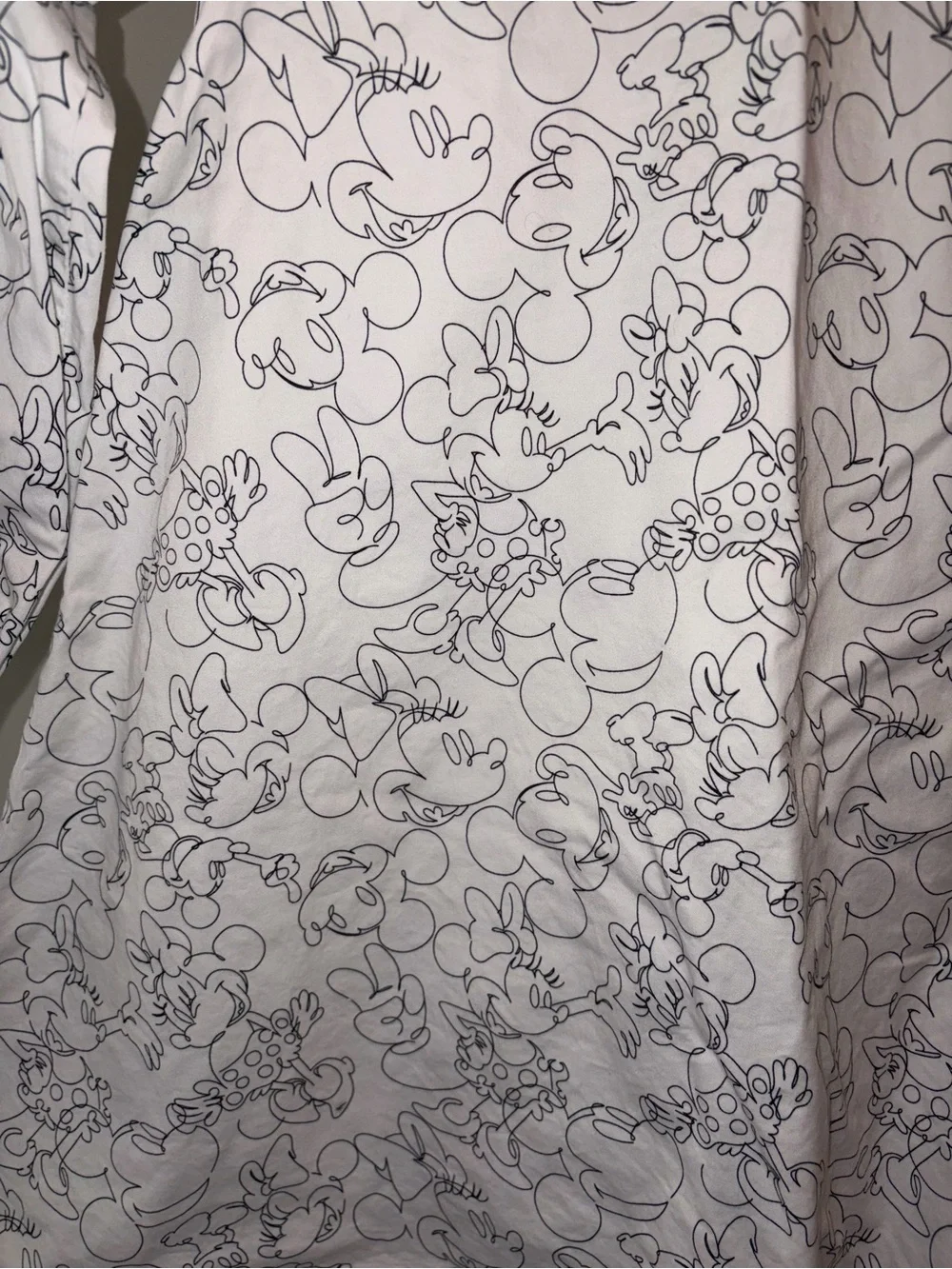 Disney Parks ivory dress with black trim & charming Mickey/Minnie print sz 5/6